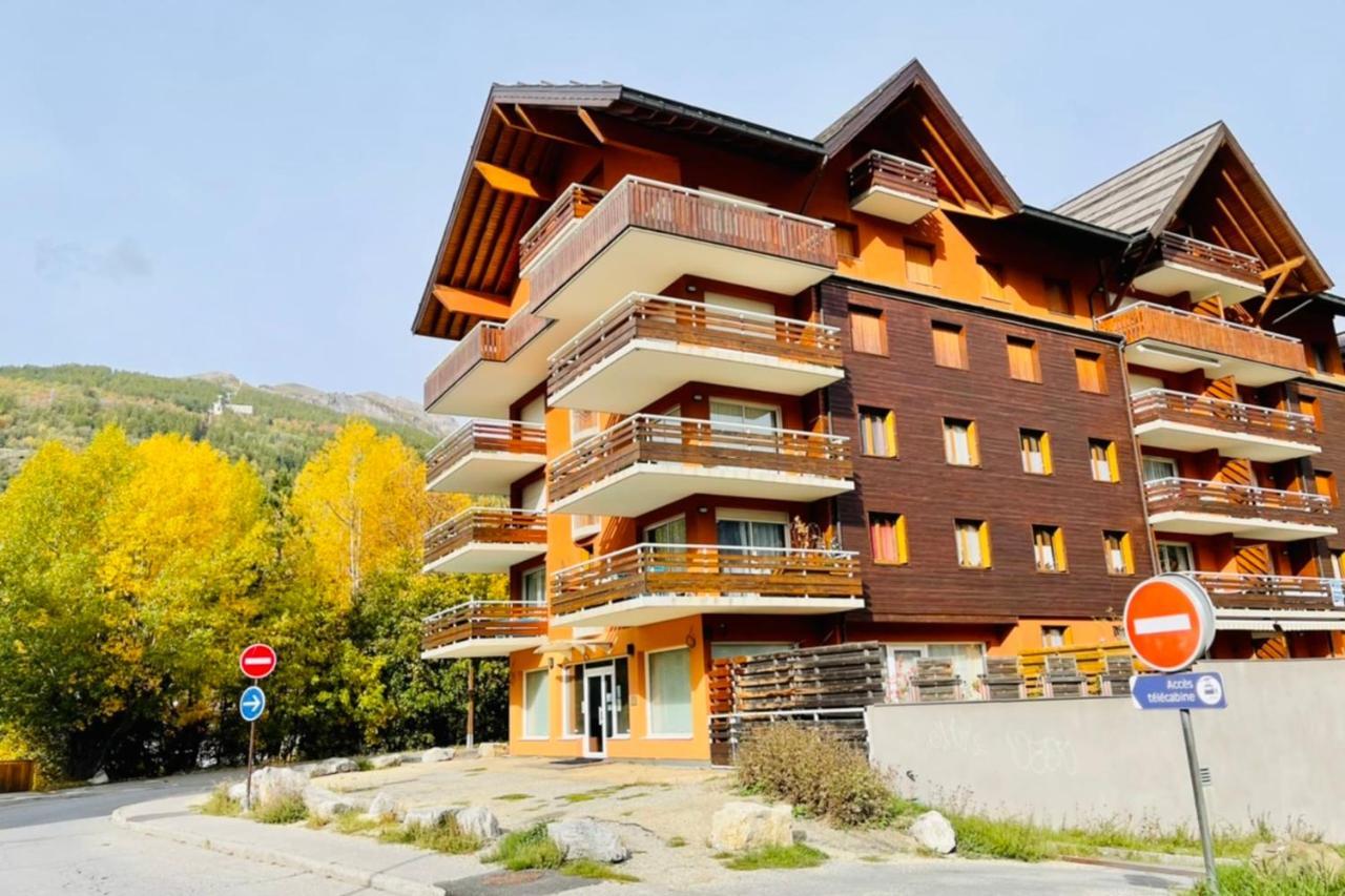 Flat Appartement 43 M With Balcony In Briancon Exteriör bild